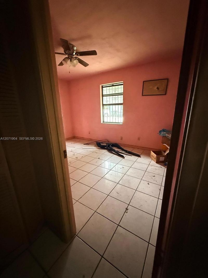 2911 NW 161st St , Miami Gardens, FL 33054 Photo
