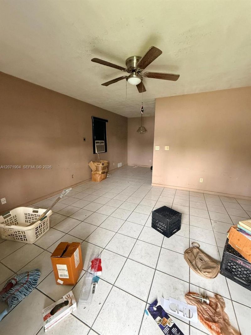 2911 NW 161st St , Miami Gardens, FL 33054 Photo
