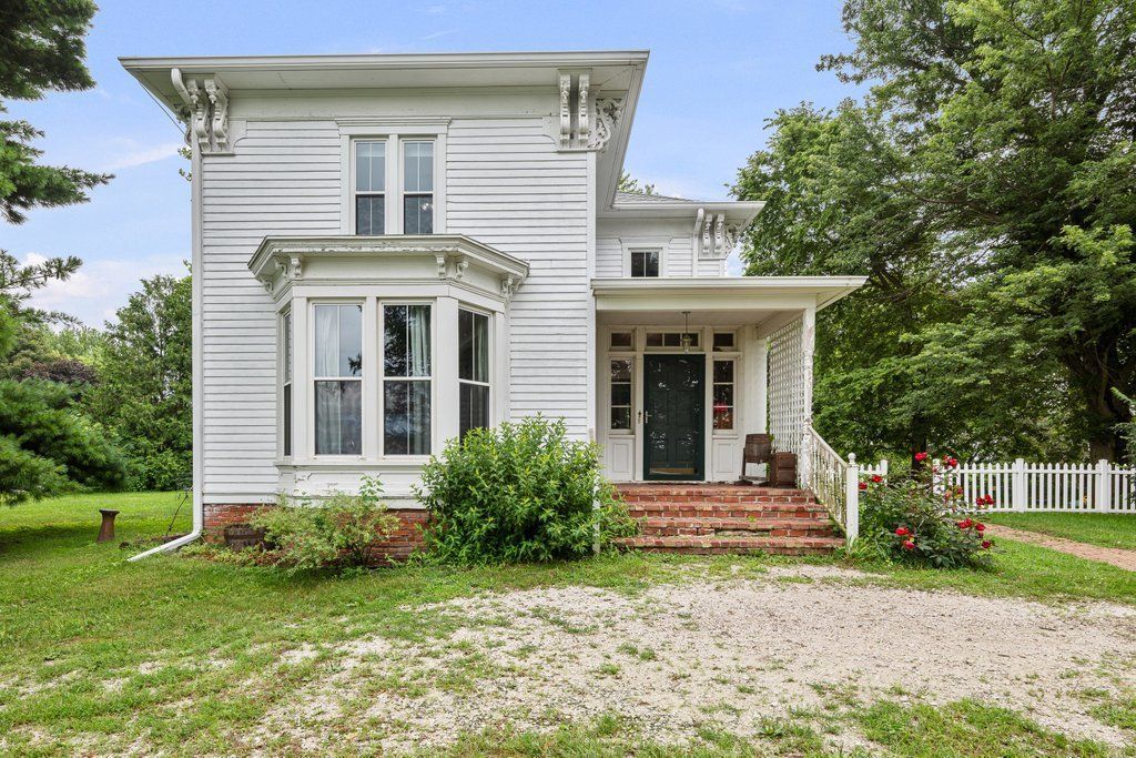 10274 E 1900th Street, Cambridge, IL 61238 Main Photo