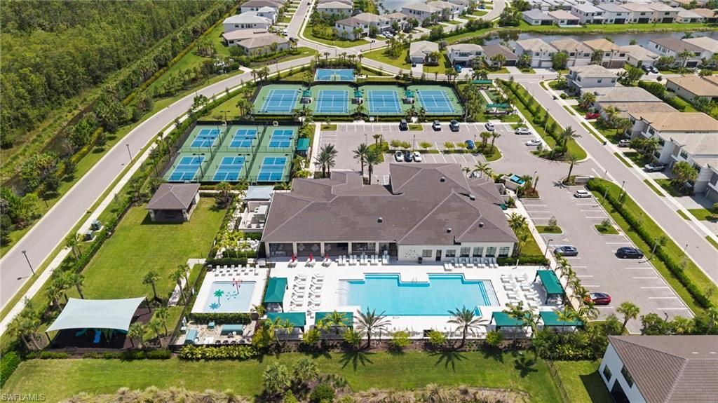 20534 Fair Oak Ln, Estero, FL 33928 Photo