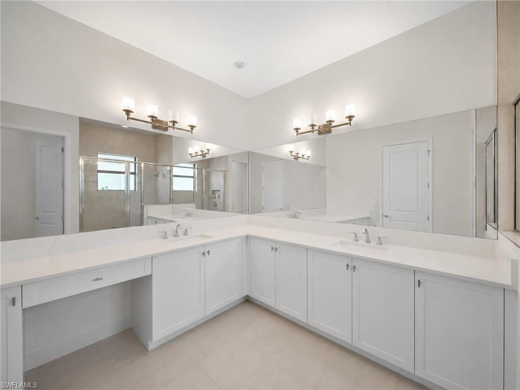 20534 Fair Oak Ln, Estero, FL 33928 Photo