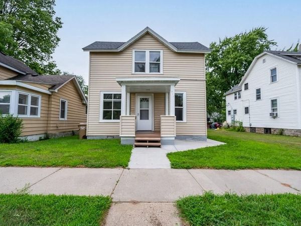 516 Cochrane St, Unit 1&2, Eau Claire, WI 54703