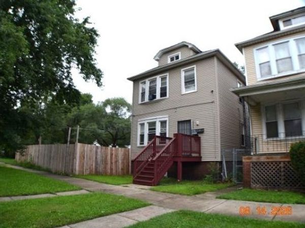 8426 S Brandon Avenue , Unit 1, Chicago, IL 60617