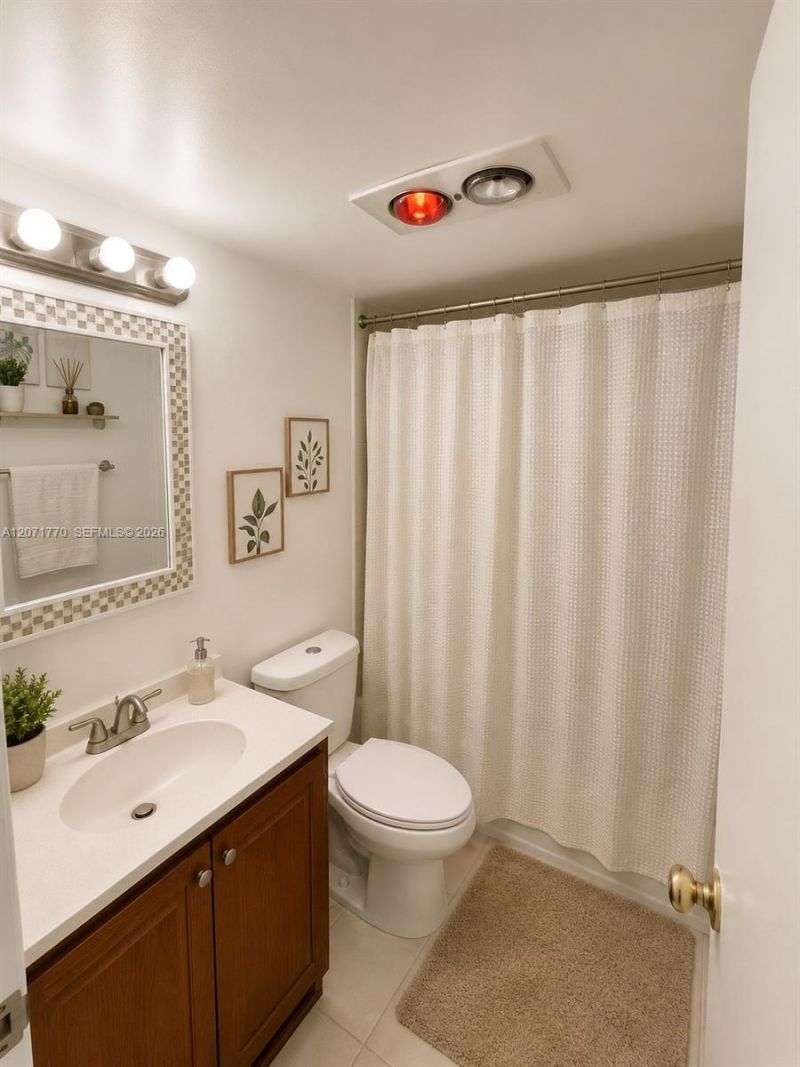 6010 S Falls Cir Dr , Unit 000, Lauderhill, FL 33319 Photo