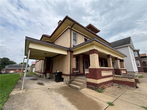821 Market Street, Zanesville, OH 43701