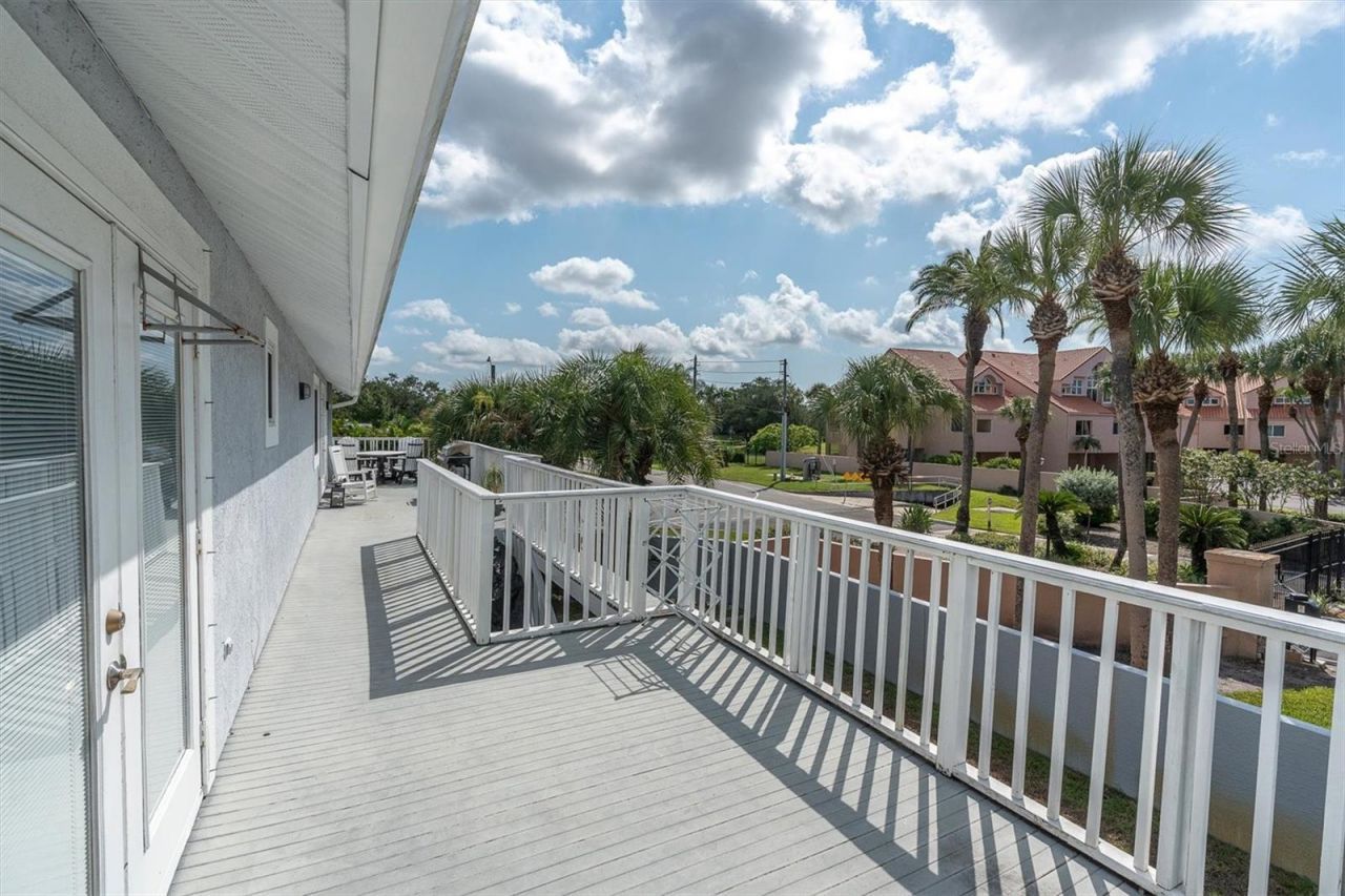 6501 Mockingbird Way S, Gulfport, FL 33707 Photo