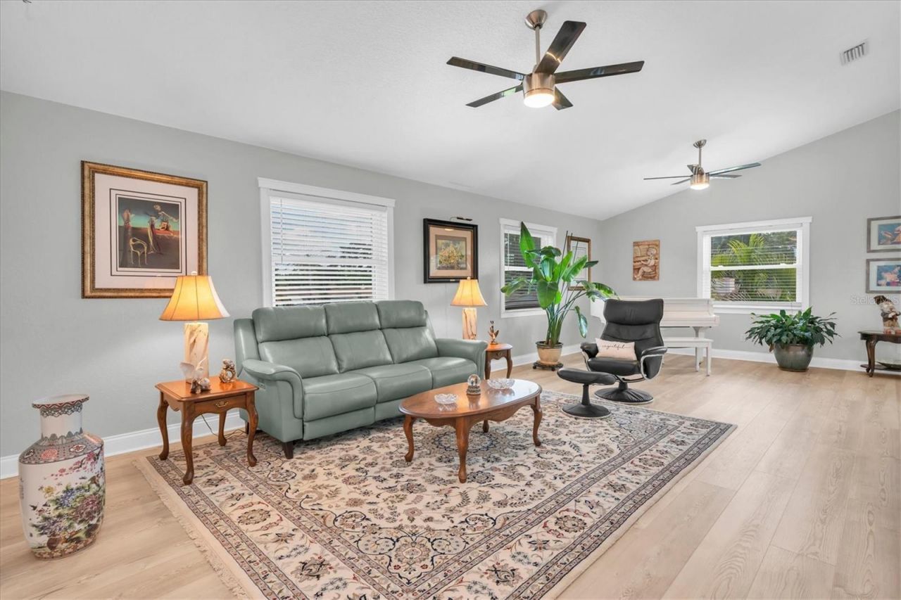 6501 Mockingbird Way S, Gulfport, FL 33707 Photo