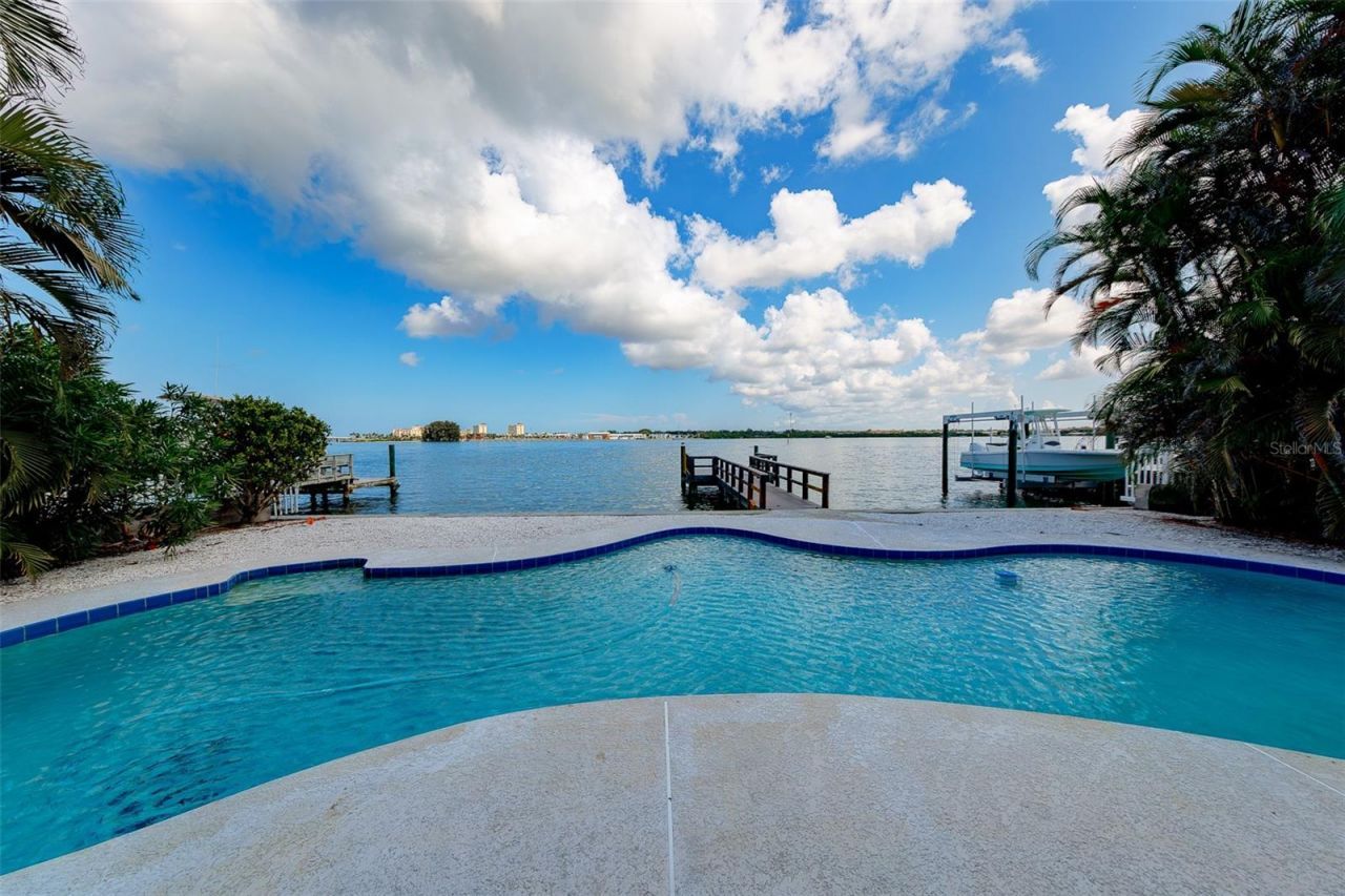 814 Bay Point Drive , Madeira Beach, FL 33708 Photo