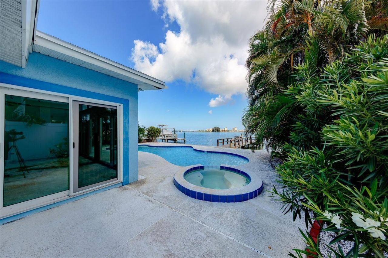 814 Bay Point Drive , Madeira Beach, FL 33708 Photo