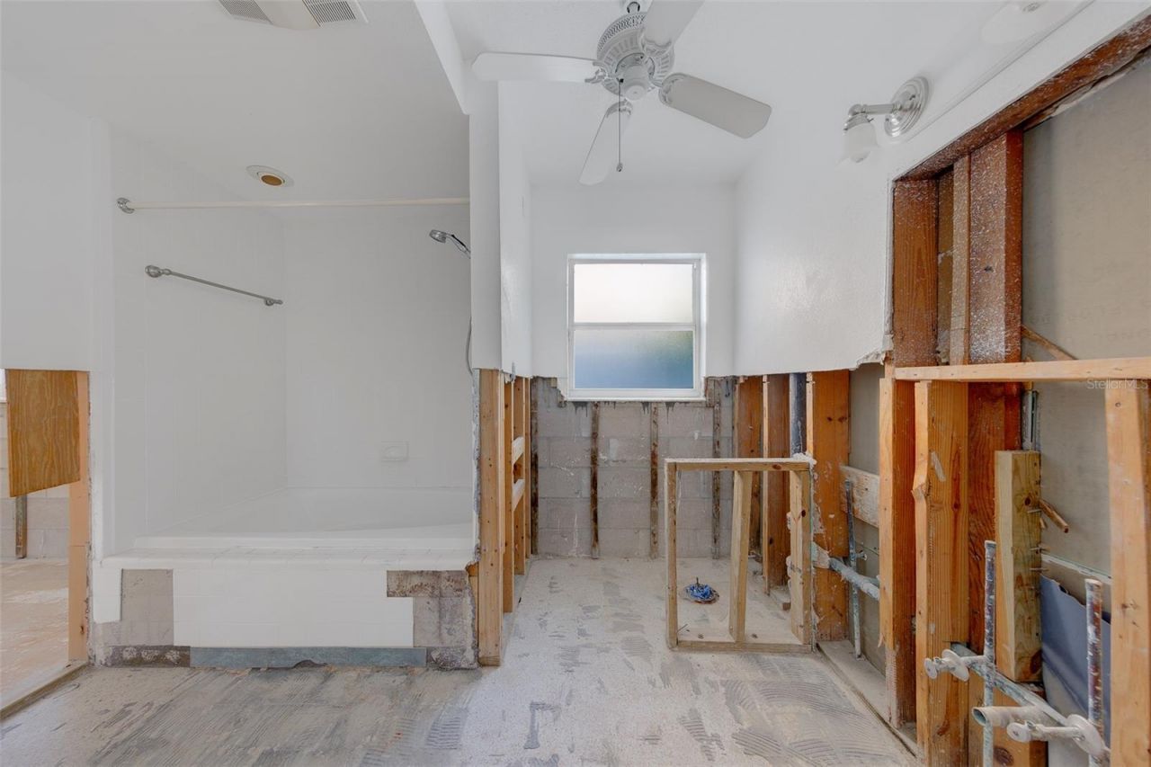 814 Bay Point Drive , Madeira Beach, FL 33708 Photo