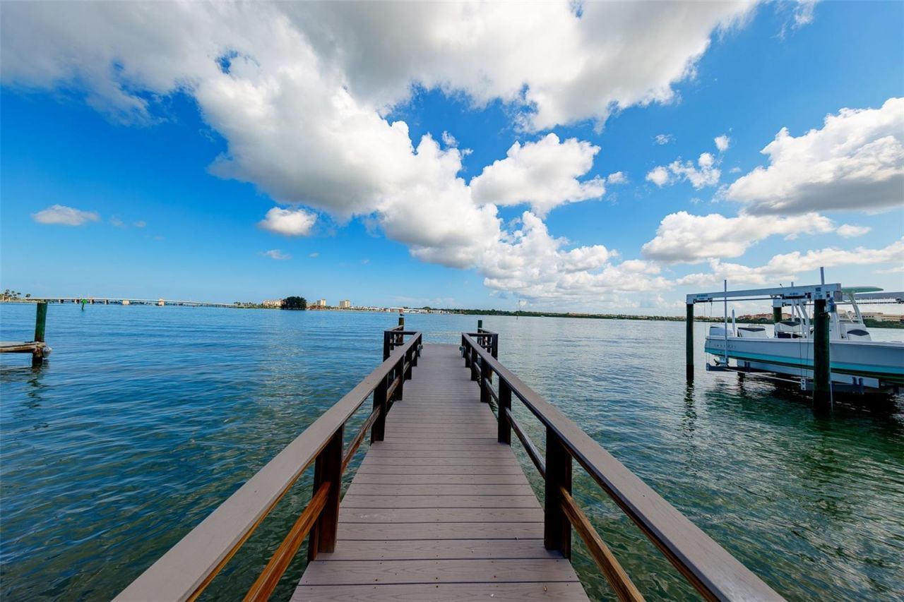 814 Bay Point Drive , Madeira Beach, FL 33708 Photo