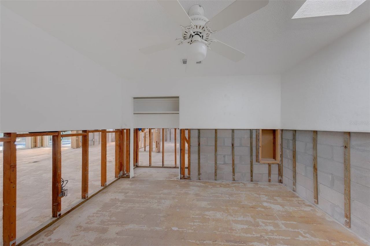 814 Bay Point Drive , Madeira Beach, FL 33708 Photo