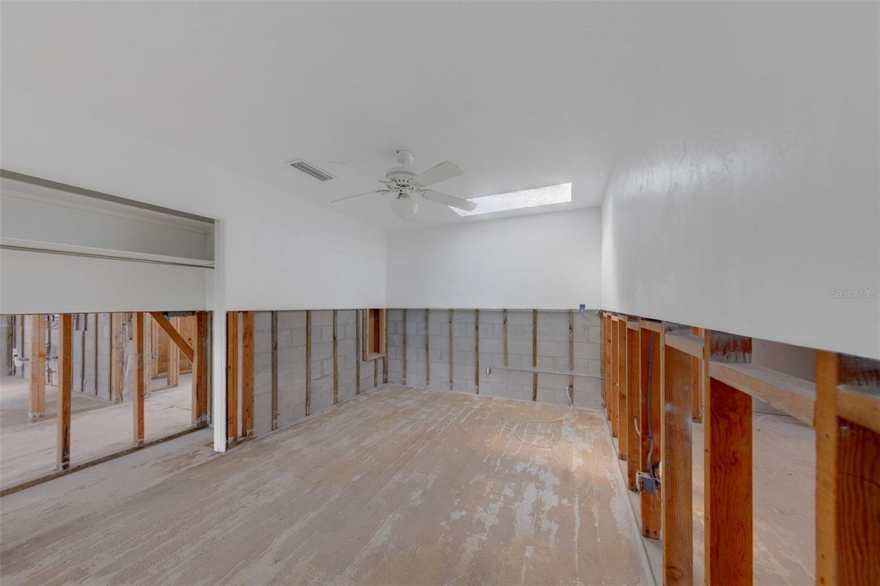814 Bay Point Drive , Madeira Beach, FL 33708 Photo
