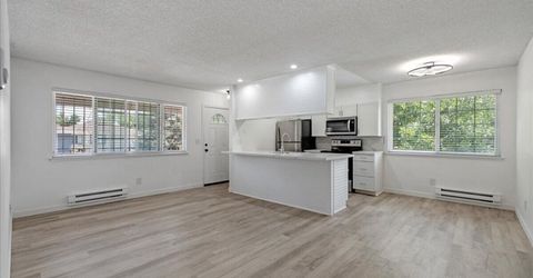 5030 Catalina Drive, Unit APT 4, Reno, NV 89502 Photo