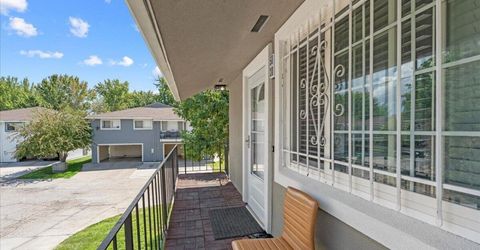 5030 Catalina Drive, Unit APT 4, Reno, NV 89502 Photo