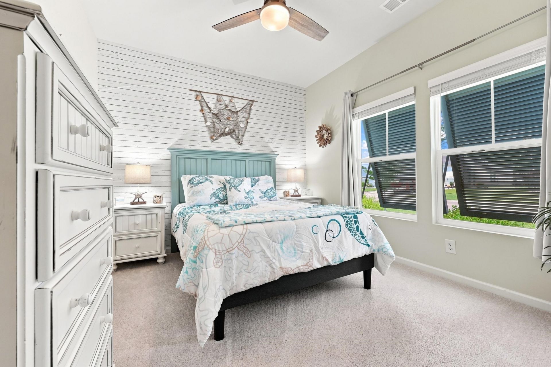 179 S Reindeer Rd. Photo 18