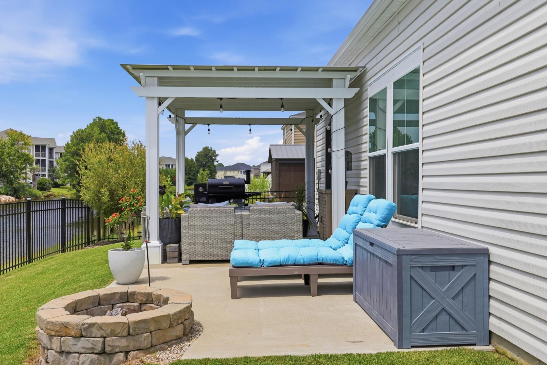 179 S Reindeer Rd. Photo 23