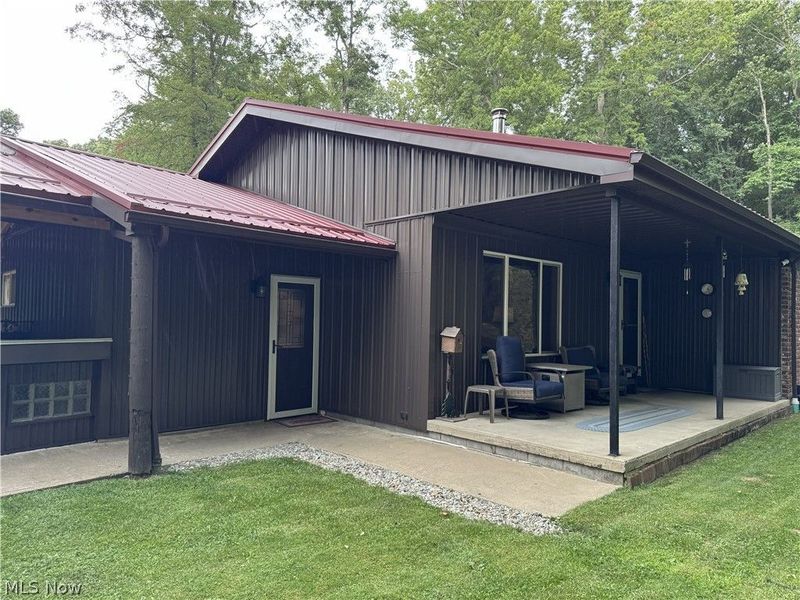 6779 N Park Avenue, Bristolville, OH 44402 Photo 18
