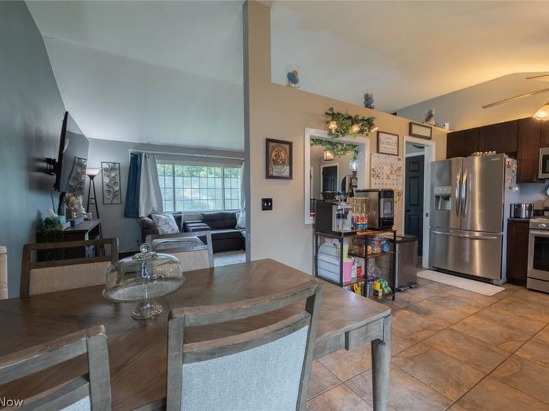 13473 Donald Drive, Brook Park, OH 44142 Photo 10