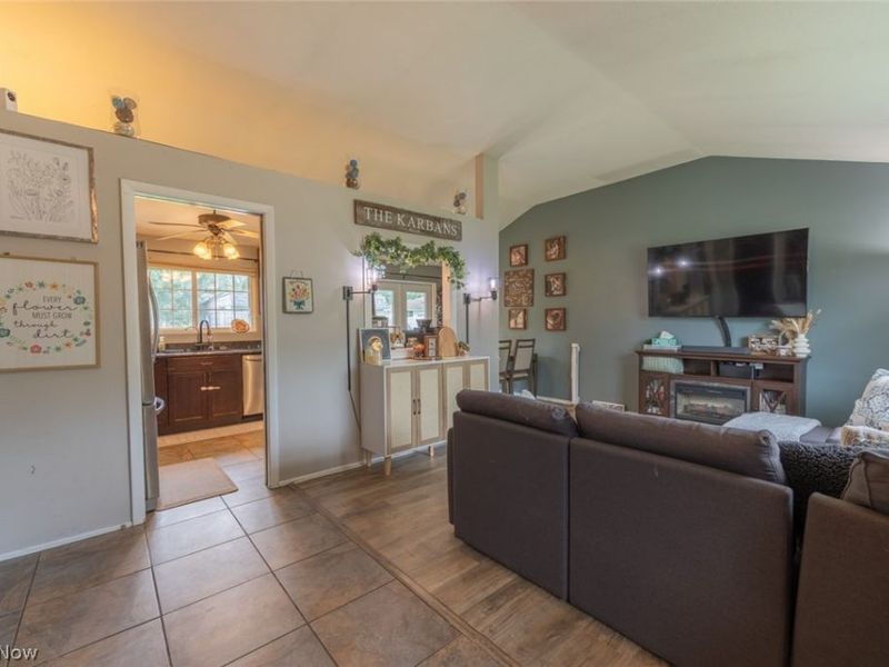 13473 Donald Drive, Brook Park, OH 44142 Photo 3