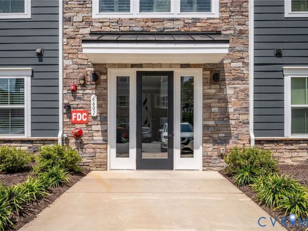 6601 Citory Way, Unit 204, Moseley, VA 23120