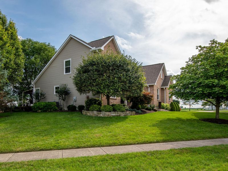 725 Mound Street, Brookville, OH 45309 Photo 2