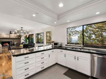 695 Lakeview Drive, Zephyr Cove, NV 89448 Photo