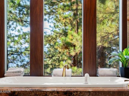 695 Lakeview Drive, Zephyr Cove, NV 89448 Photo