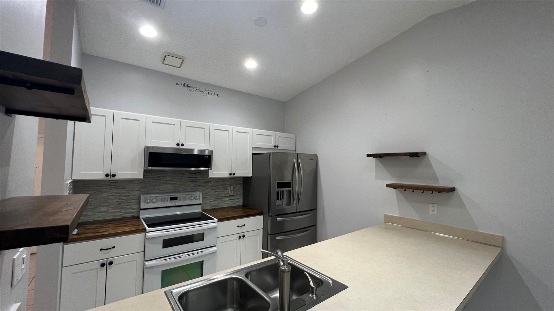 14 Flint Way, Unit 14, Boynton Beach, FL 33426 Photo