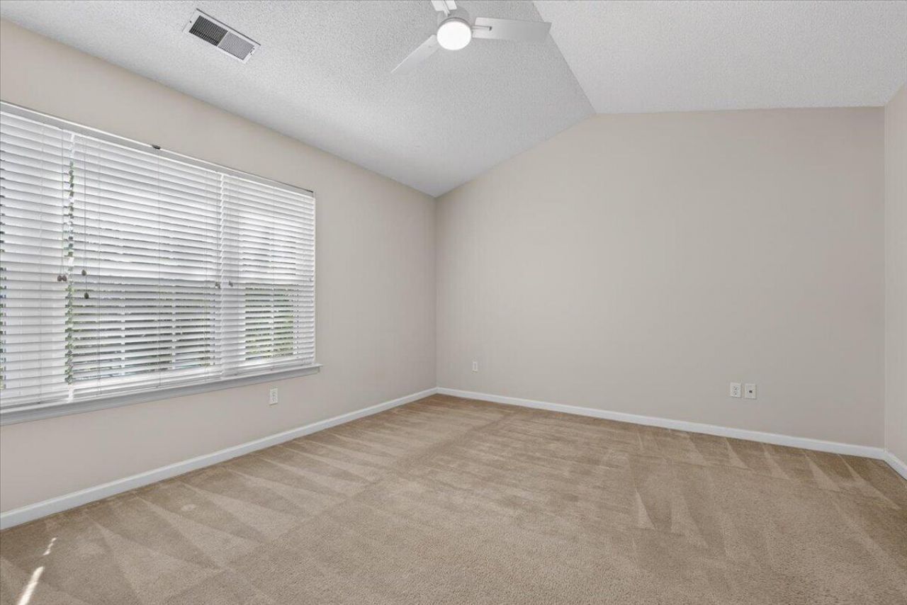 7941 Shadow Oak Drive Photo 16