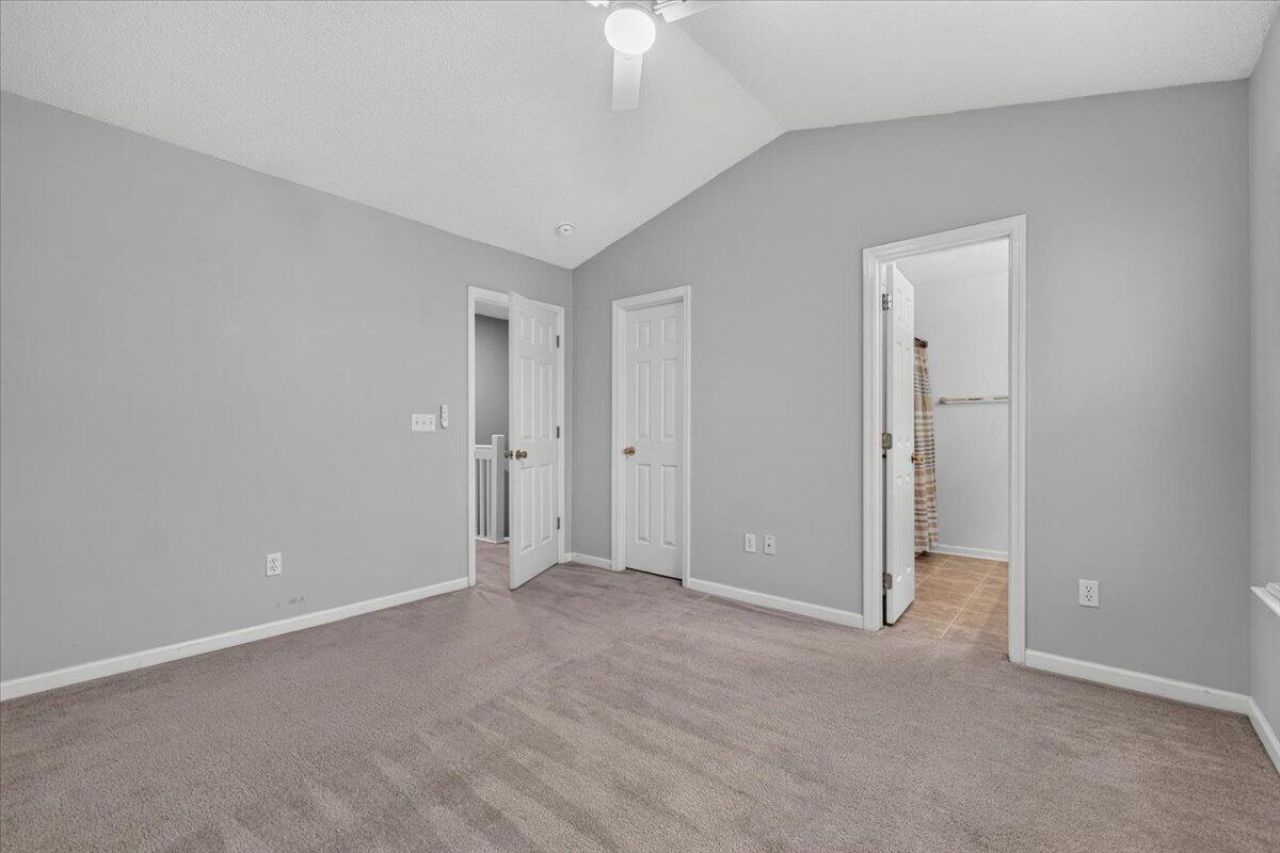 7941 Shadow Oak Drive Photo 21