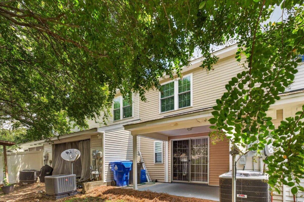 7941 Shadow Oak Drive Photo 25