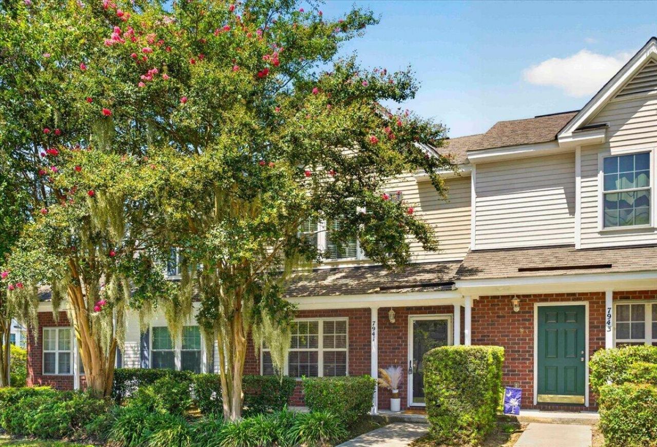 7941 Shadow Oak Drive Photo 26