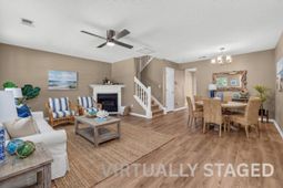 7941 Shadow Oak Drive photo 4