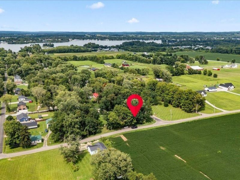 5738 Fairfield Beach Road NE, Thornville, OH 43076 Photo 1