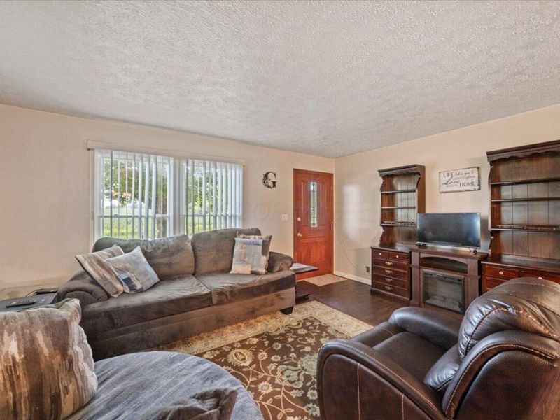 5738 Fairfield Beach Road NE, Thornville, OH 43076 Photo 11