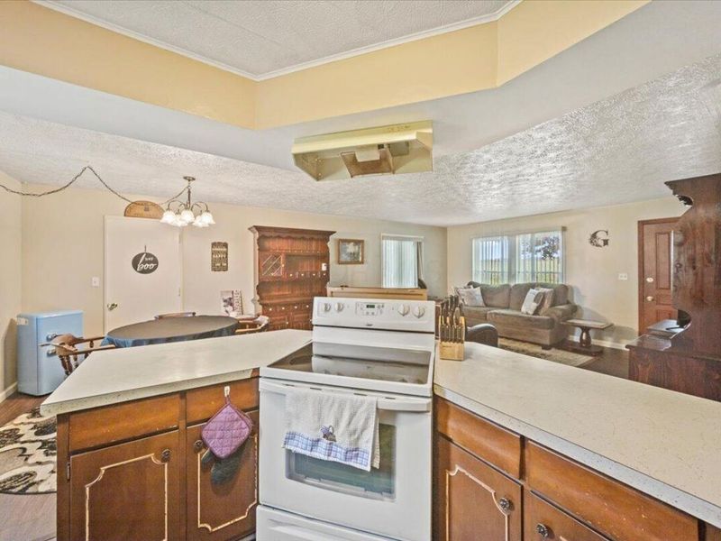 5738 Fairfield Beach Road NE, Thornville, OH 43076 Photo 13