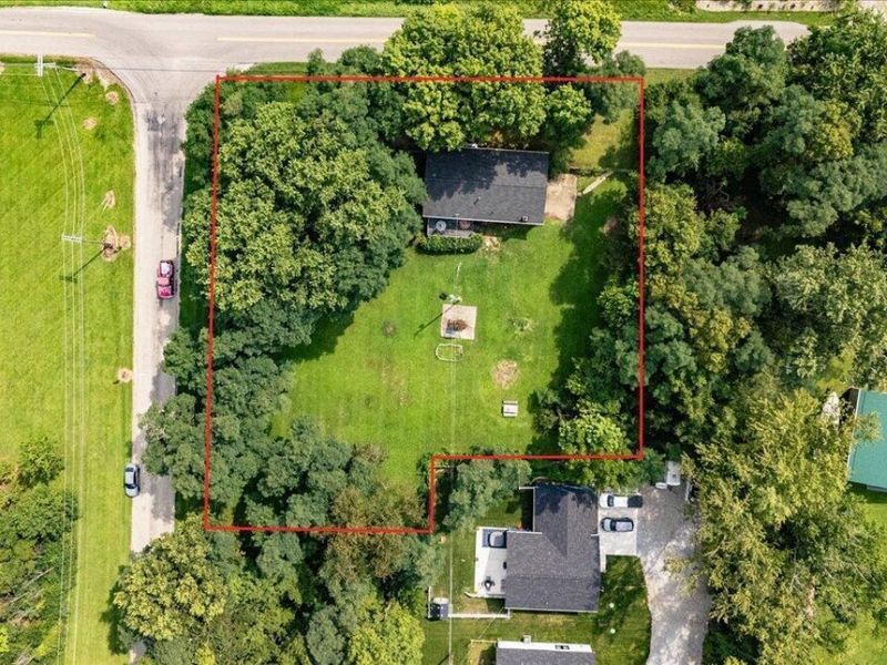 5738 Fairfield Beach Road NE, Thornville, OH 43076 Photo 3