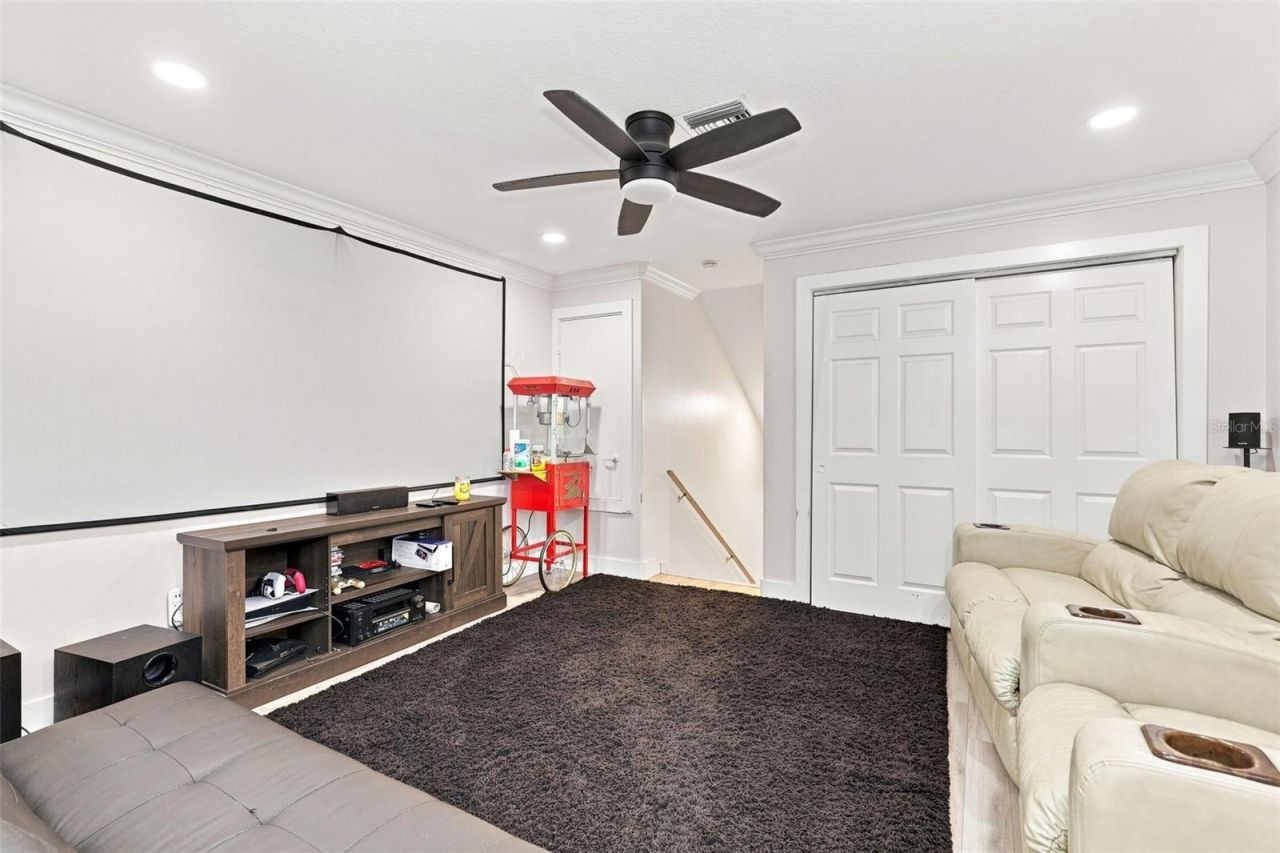 7746 Debeaubien Drive, Orlando, FL 32835 Photo
