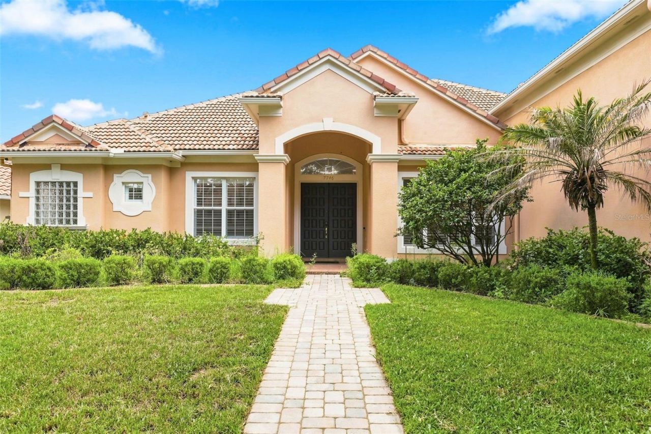 7746 Debeaubien Drive, Orlando, FL 32835 Photo