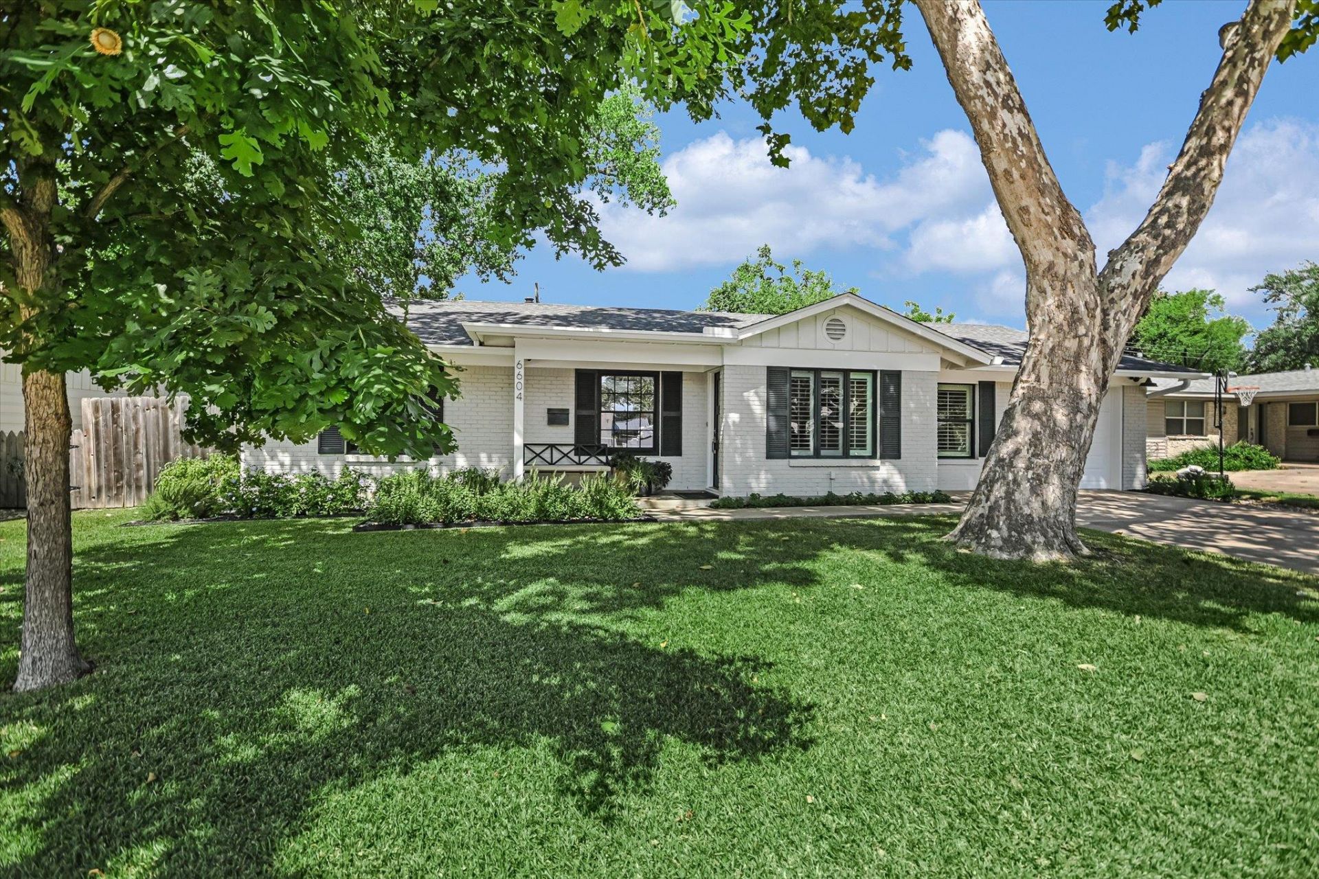 6604 Argentia Rd, Austin, TX 78757 Main Photo