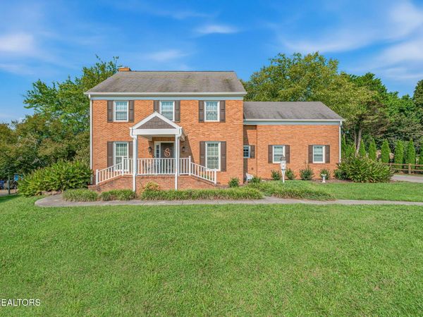 2309 MacIntosh Circle, Knoxville, TN 37932