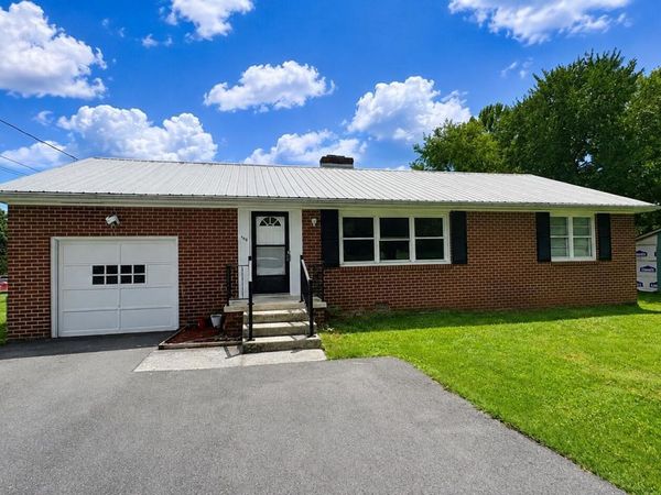 409 Colonial Heights Road, Kingsport, TN 37663