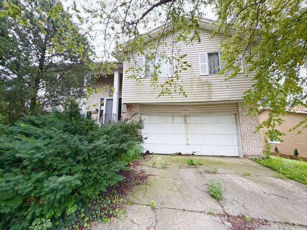 2001 Sunnydale Street, Woodridge, IL 60517