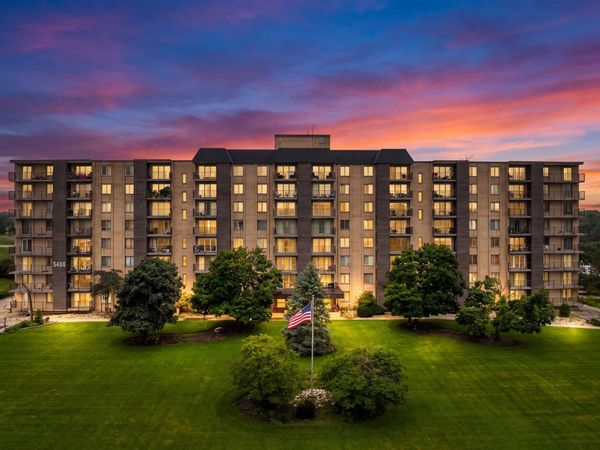5400 Walnut Avenue , Unit 410, Downers Grove, IL 60515