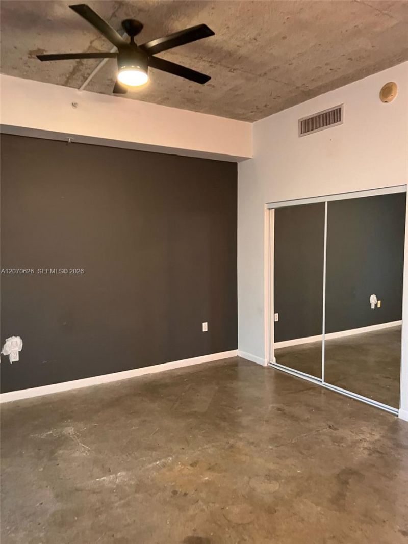 133 NE 2nd Ave , Unit 2411, Miami, FL 33132 Photo