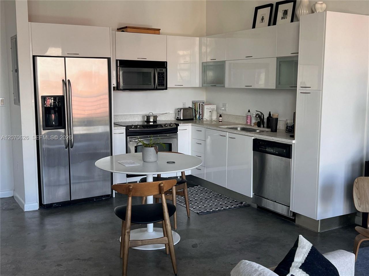 133 NE 2nd Ave , Unit 2411, Miami, FL 33132 Photo