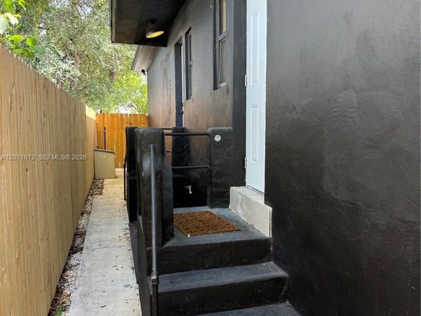 3 NE 70TH ST , Unit 1, Miami, FL 33138