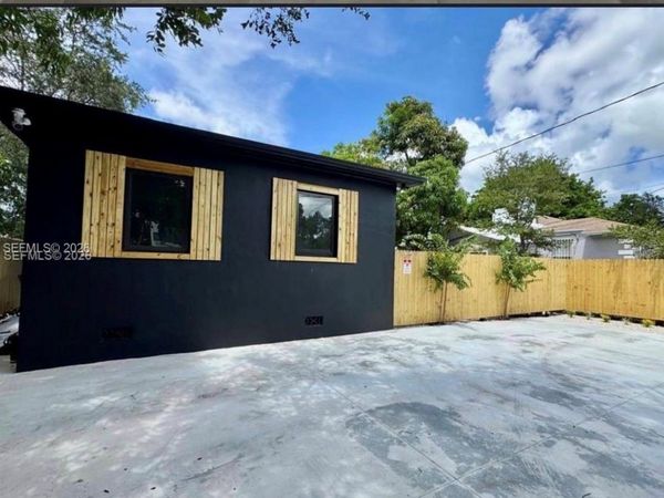 3 NE 70TH ST, Unit 1, Miami, FL 33138