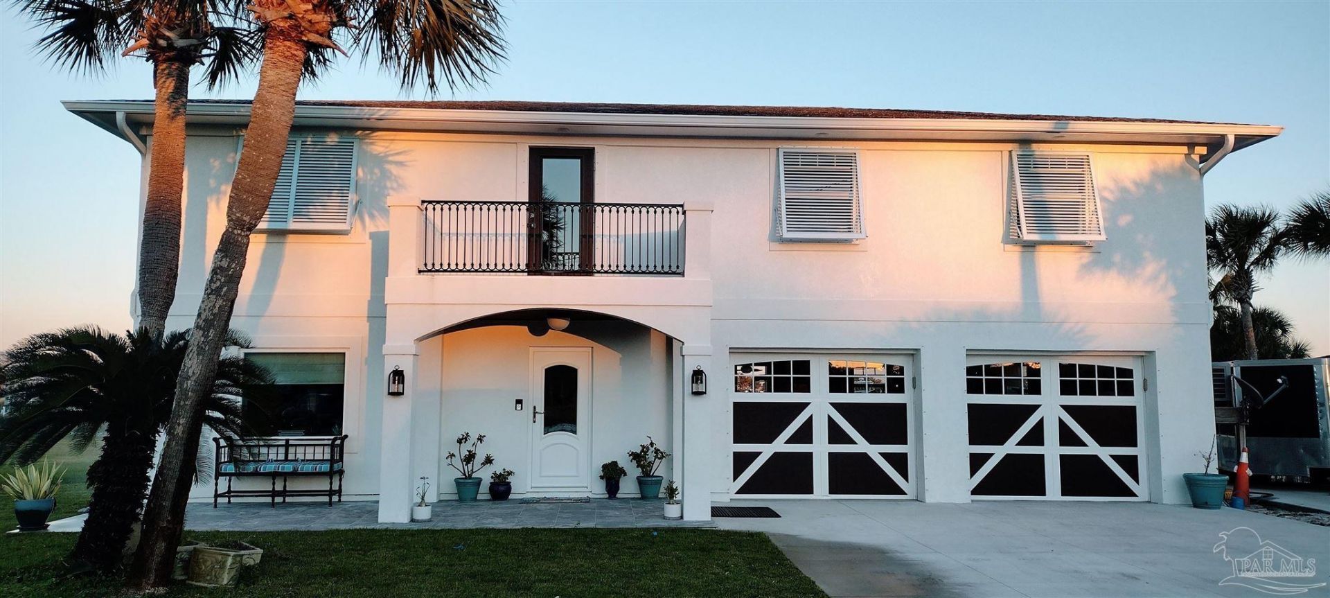 256 Sabine Dr, Pensacola Beach, FL 32561 Main Photo